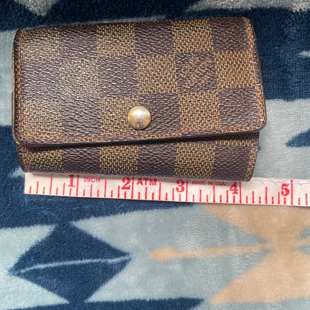 Louis Vuitton Brown Damier Ebene key holder with Gold Hardware